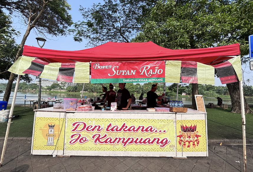 sensasi-sarapan-dan-makan-malam-ala-minang-di-bopet-sutan-rajo-cisadane-kota-tangerang