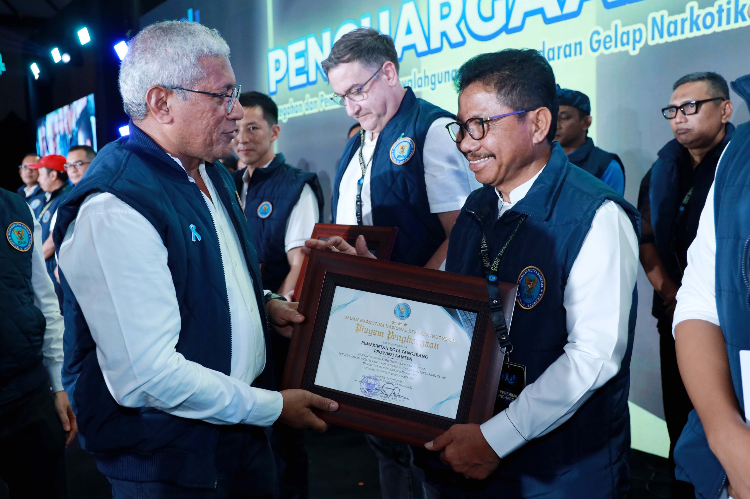 di-peringatan-hani-2025-pemkot-tangerang-raih-penghargaan-p4gn-dari-bnn-ri