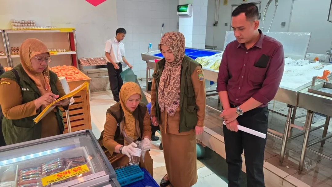 cegah-pangan-berbahaya-pemkot-tangerang-gencarkan-pengawasan-di-pasar-dan-ritel