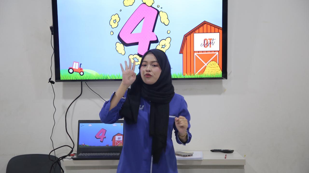 english-talker-united-dari-kota-tangerang-bangun-kemahiran-bahasa-inggris-dengan-metode-inovatif