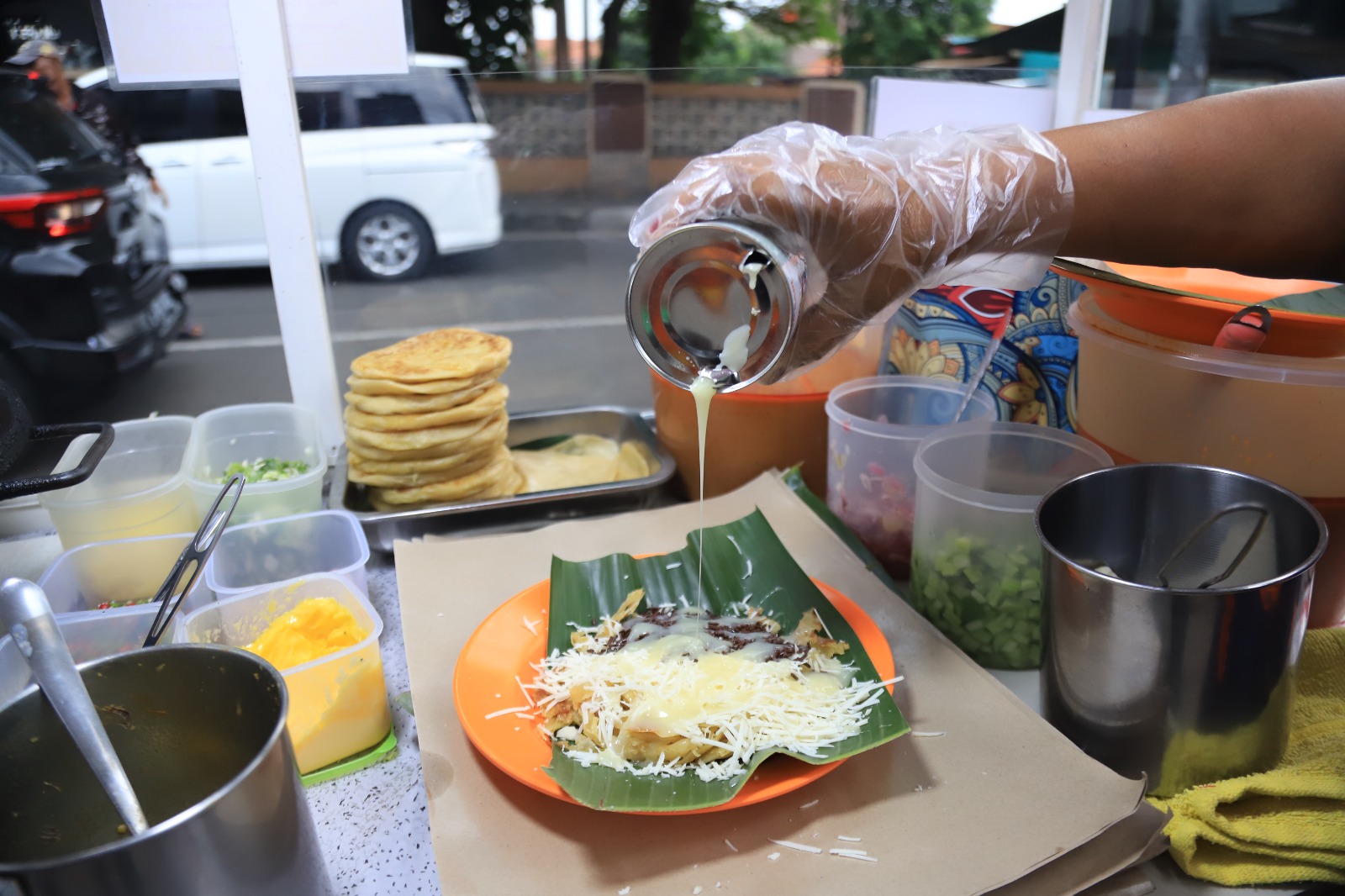 roti-cane-ibu-gandhi-cita-rasa-legendaris-khas-india-di-jantung-kota-tangerang
