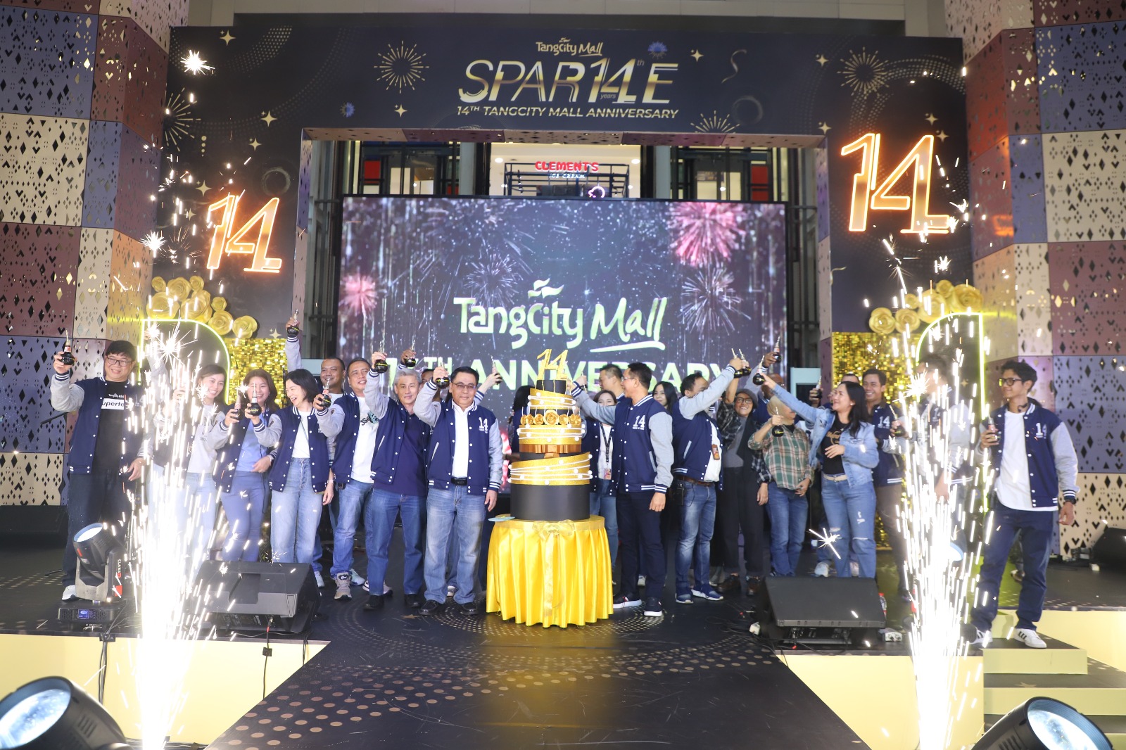 sejuta-momen-tak-terlupakan-bareng-bernadya-di-kota-tangerang-siap-ramaikan-14-tahun-anniversary-tangcity-mall
