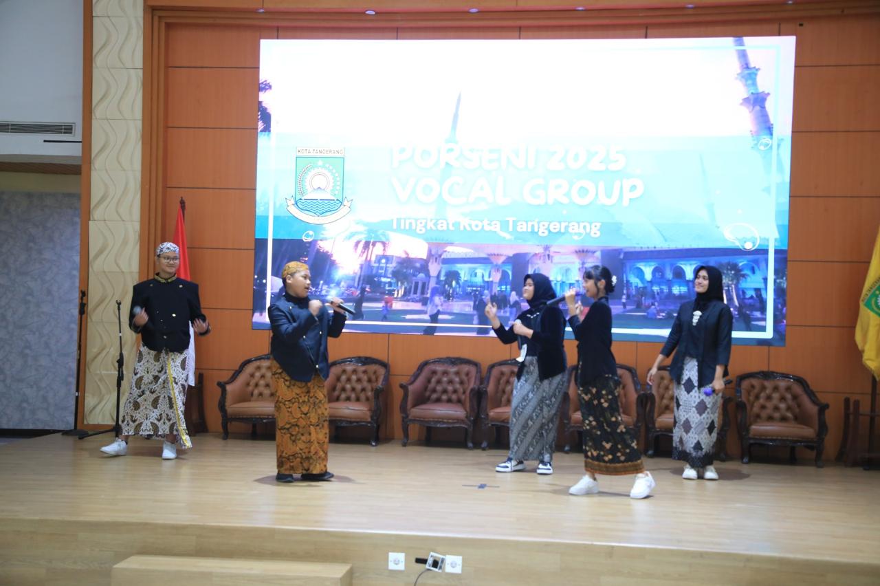 porseni-smp-2025-kota-tangerang-ajang-lahirkan-bintang-baru-vokal-dan-pantun
