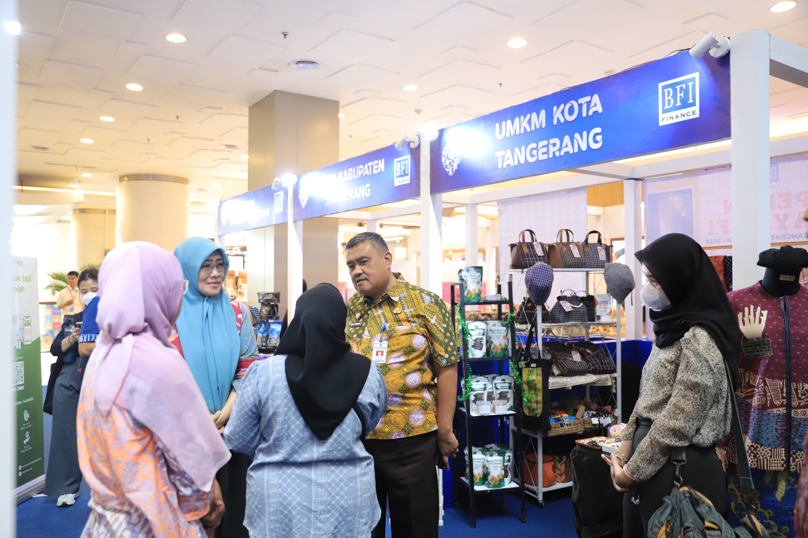 dorong-perkembangan-umkm-bfi-finance-gelar-pekan-raya-bfi-di-kota-tangerang