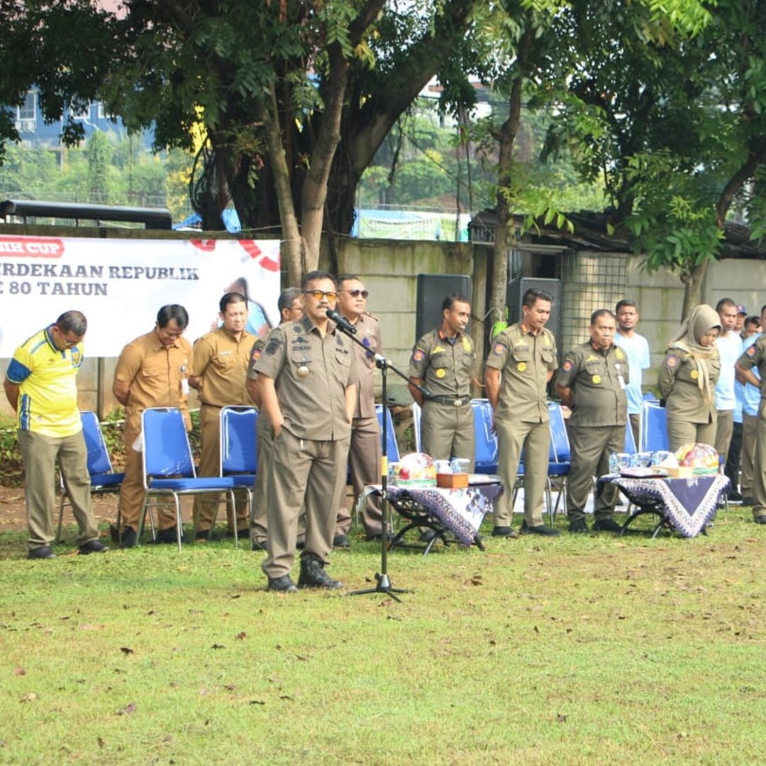 semarak-kemerdekaan-satpol-pp-kota-tangerang-gelar-turnamen-sepak-bola-piala-otong-kosasih-2025