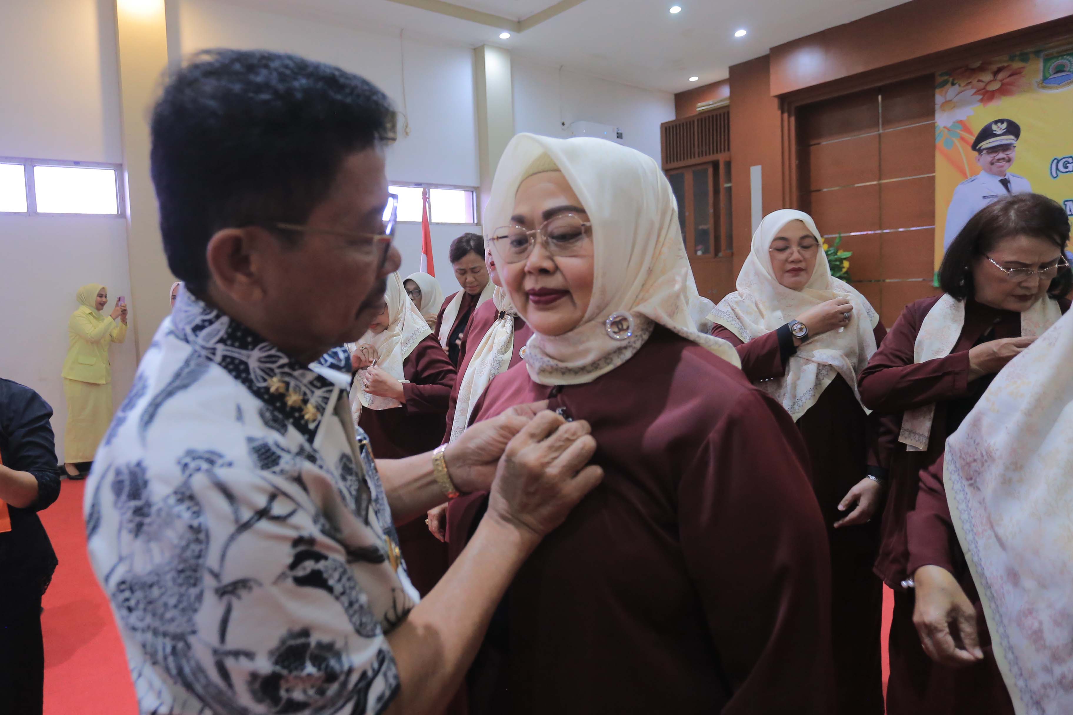 lantik-pengurus-gow-sachrudin-sampaikan-peran-penting-perempuan