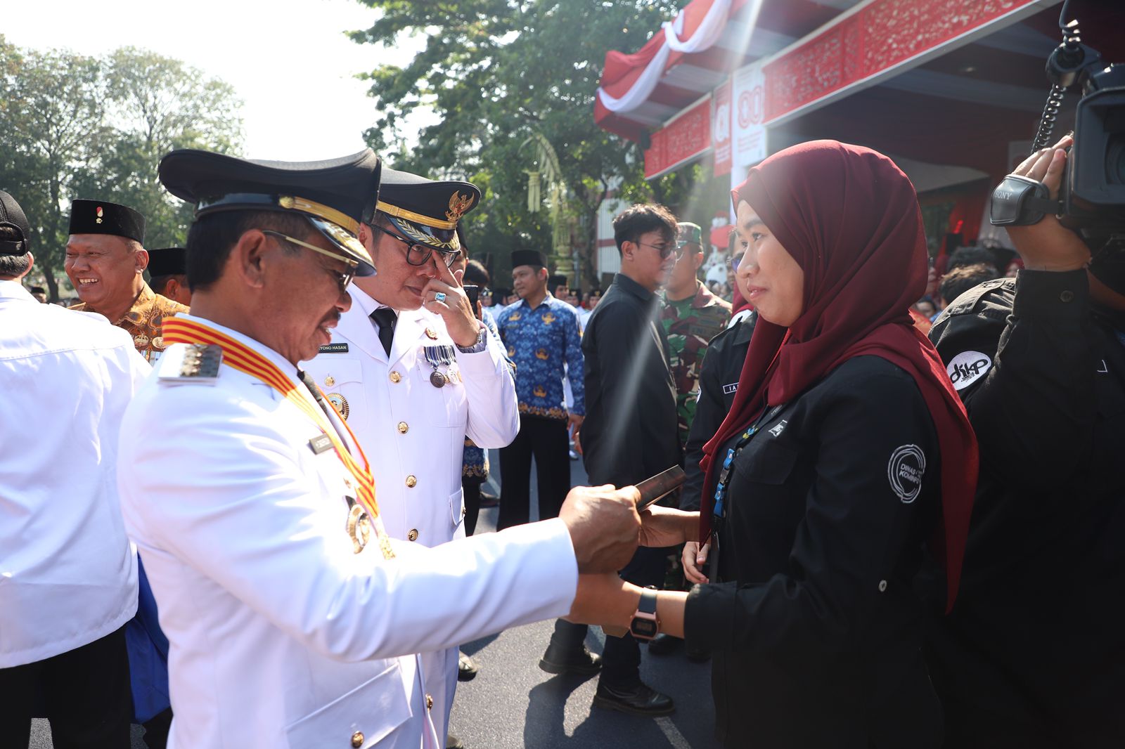 harumkan-kota-tangerang-di-kancah-nasional-penulis-tangerang-tv-diberi-penghargaan-di-momen-hut-ri