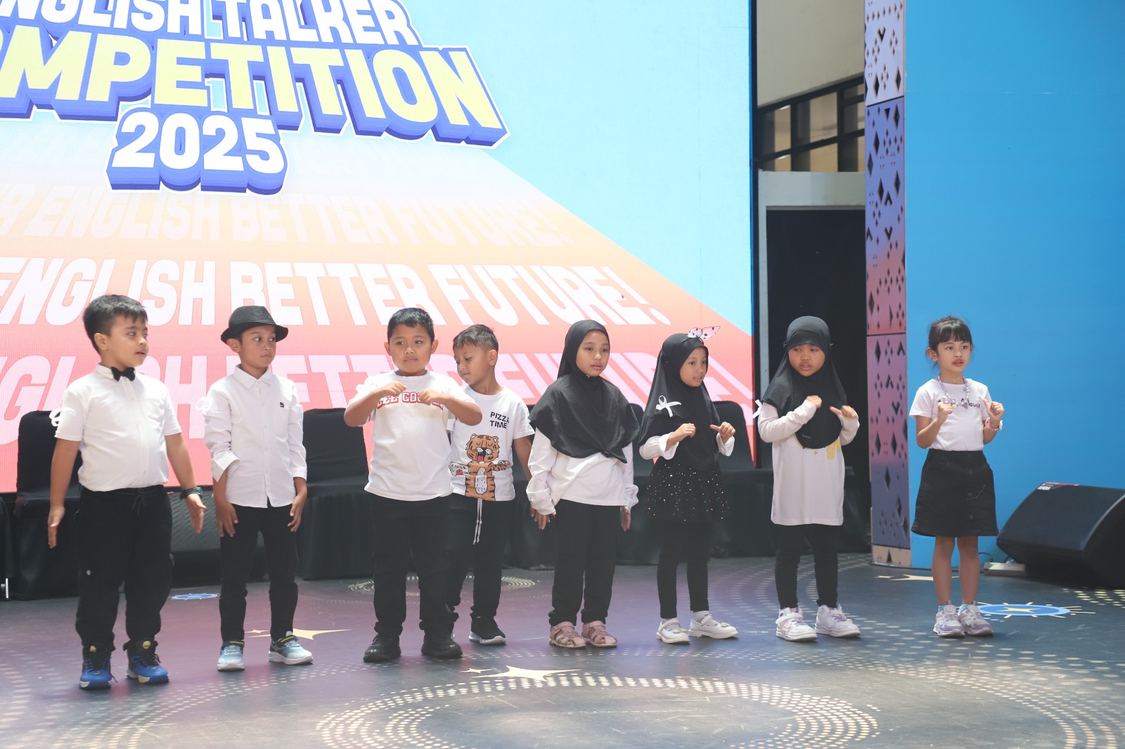 english-talker-competition-2025-perdana-digelar-di-kota-tangerang