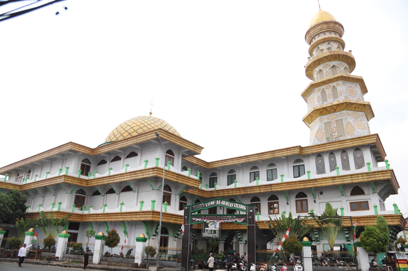 sejarah-masjid-agung-al-ikhlas-ciledug-dari-bekas-pasar-sampai-sentra-dakwah-di-kota-tangerang