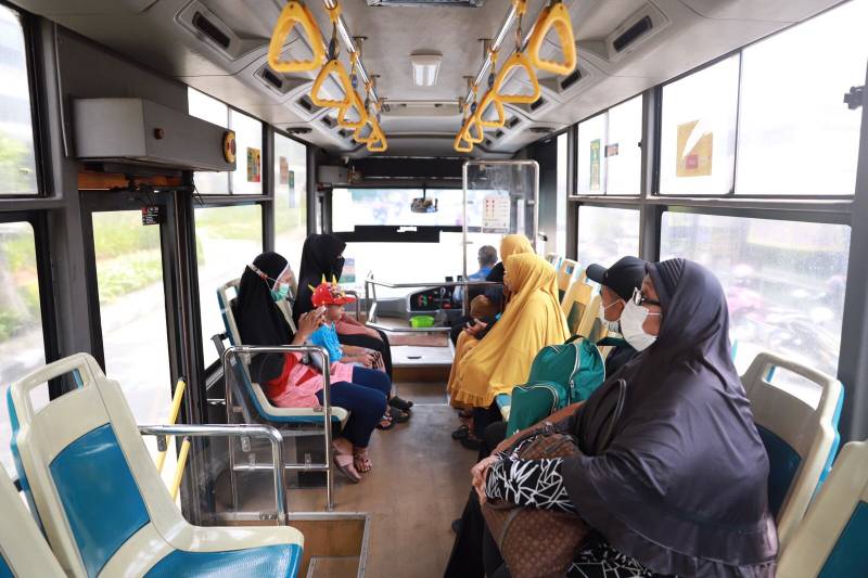 Libur Lebaran Keliling Kota Tangerang Naik Bus Tayo dan Si Benteng 