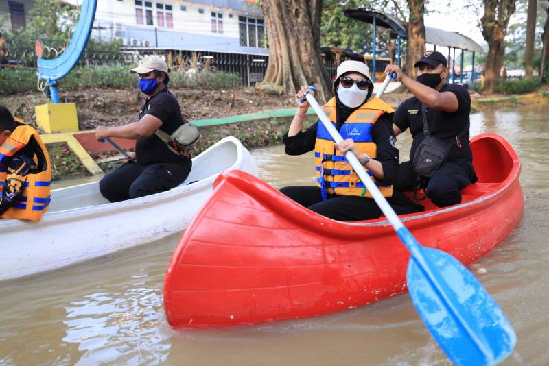 Wisata kano di Kali Sipon, Kota Tangerang